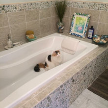Master Bath - Log Home