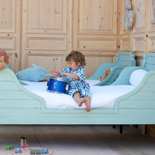 Alex bed