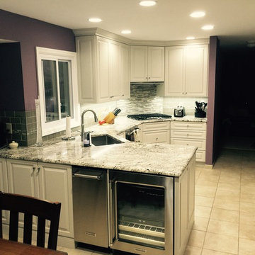White Kitchen Corner Cooktop