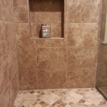 Ho 5x11 Bathroom