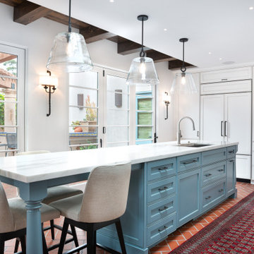Strategic Bi-Fold Door Installation: Balancing Design and Structural Needs