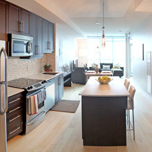 sunroom and kitchen in sparrow lake