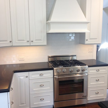Black and White Kitchen