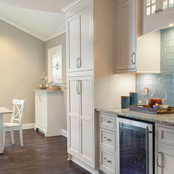 StarMark Cabinetry Traditional Inset Kitchen in Marshmallow Cream