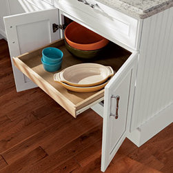 Single Tray Roll-out - Kitchen Cabinetry