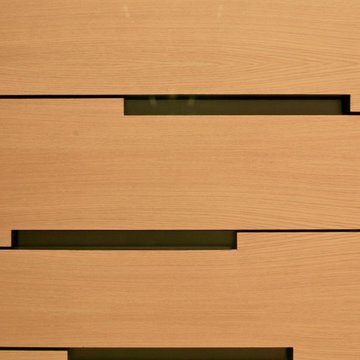 081 HAUS C