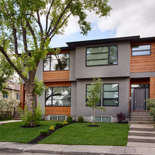 Новый формат декора квартиры: фасад дуплекса в современном стиле с облицовкой из дерева