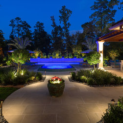 Pool and Pool Area Lighting - 屋外照明