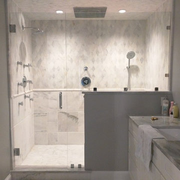 Custom Heavy Glass/Frameless Showers