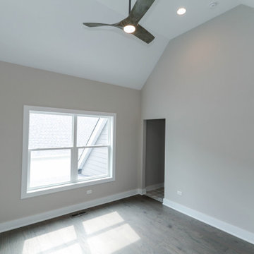 Modified Parker IV with Full In-Law Suite and Kitchenette  |  Naperville, IL