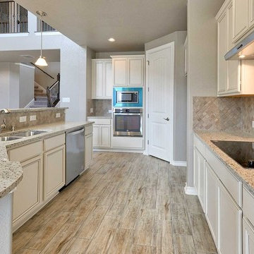 Traditional Kitchen Remodeling in Compton, CA