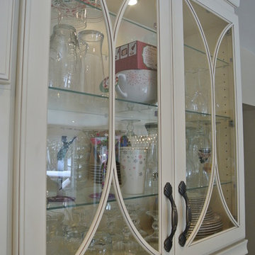 MOREL VINTAGE AND CHERRY ESPRESSO KITCHEN