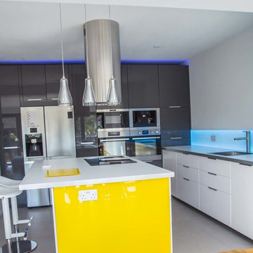 LED Illuminated Kitchen Glass Back Splash