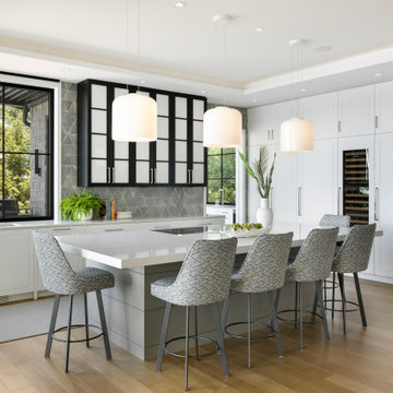 Modern Lakeview Retreat