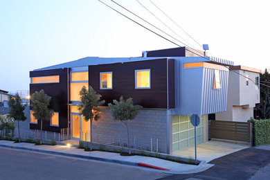 Modern exterior in Los Angeles.