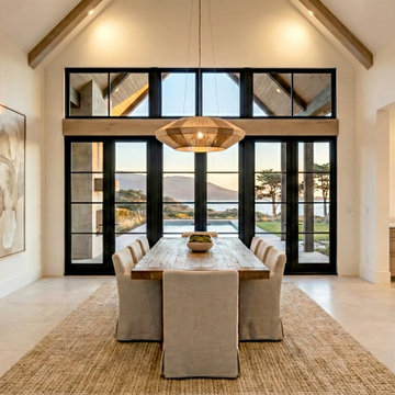 Transitional Dining Room. Natural Elements.
