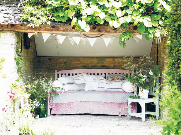 Country Terrace by Ryland Peters & Small | CICO Books