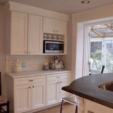 Chestnut Hill- Kitchen & Bathroom