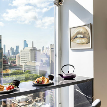 Pied-à-Terre • UES 60s