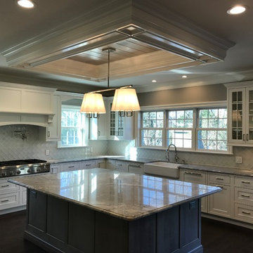 Medallion Platinum Beaded Inset White Icing
