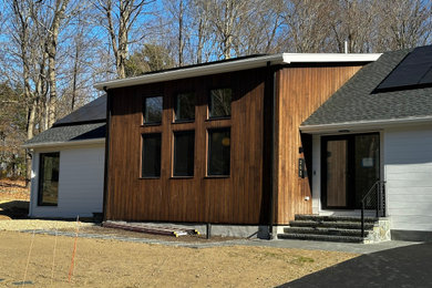 Example of a minimalist home design design in Boston