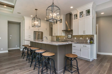 Arts and crafts kitchen photo in Cedar Rapids