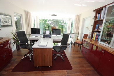 Design ideas for a traditional home office in Other.