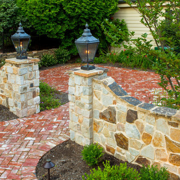 Natural Stone Cheek Walls & Pillars