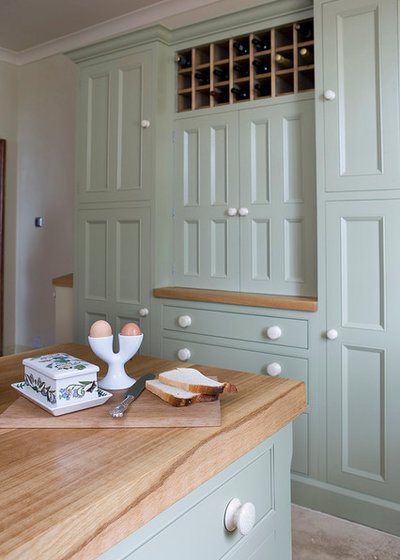 Country Kitchen by Hill Farm Furniture Ltd