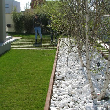 Gradina moderna - minimalist / Minimalist family garden