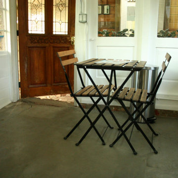 Contemporary Farmhouse