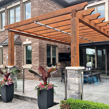 Retractable Shade, King City