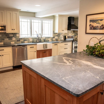 Artisanal Farmhouse Kitchen