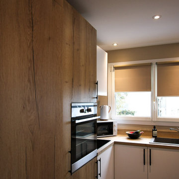 Style Ethnic chic pour la rénovation d'un appartement avec conception de cuisine