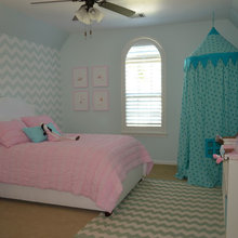 girls turquoise and pink bedroom