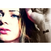 Iulia Blue's photo