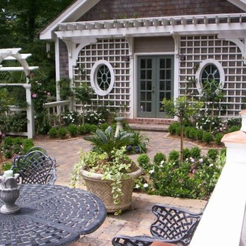Charleston courtyard