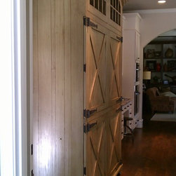 Barn cabinet - bar - Buffets And Sideboards