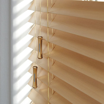 Hunter Douglas Casual Living Window Treatments