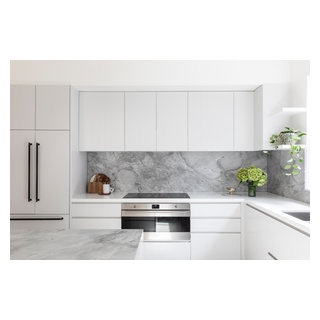 Clovelly Kitchen - Modern - Kitchen - Sydney - by Blue Tea Kitchens and ...