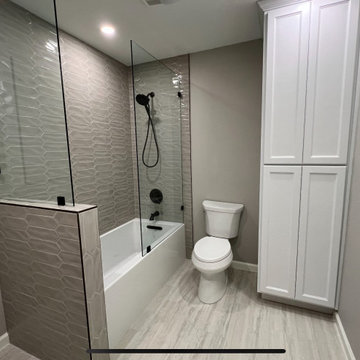 Oak Shadows Bathroom