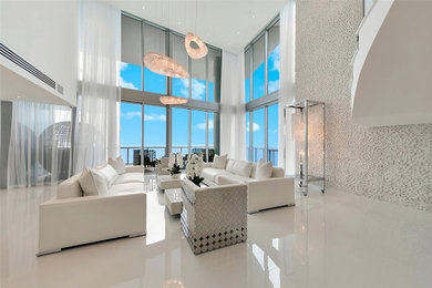 Inspiration for a modern living room remodel in Miami