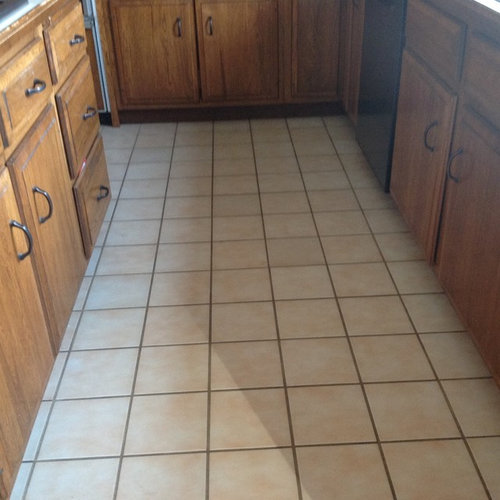 Pros Cons Of Putting Tile Over, Are Tile Kitchen Floors Outdated