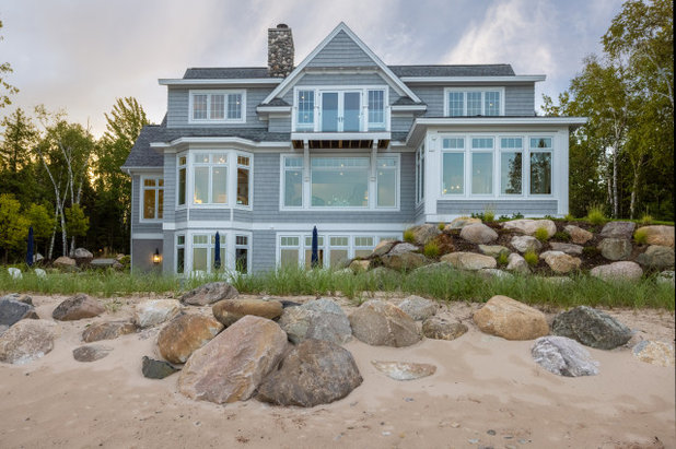 American Traditional Exterior by Edgewater Design Group