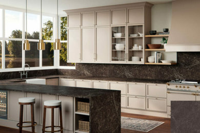 Kitchen photo in Las Vegas