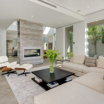 Immaculate Architectural in Venice