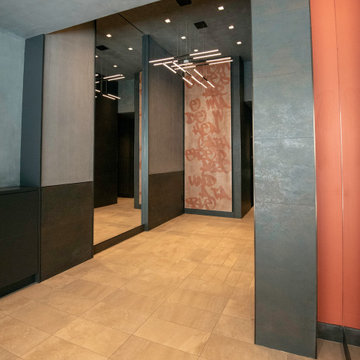 Accent color in niche relates to art wall