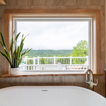 Woodwork master bathroom