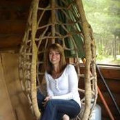 Vicki Romanski's photo