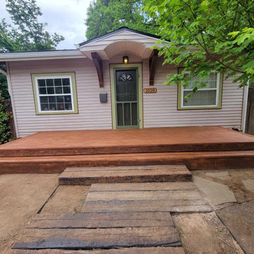 Tight knot cedar deck with rusticana stain